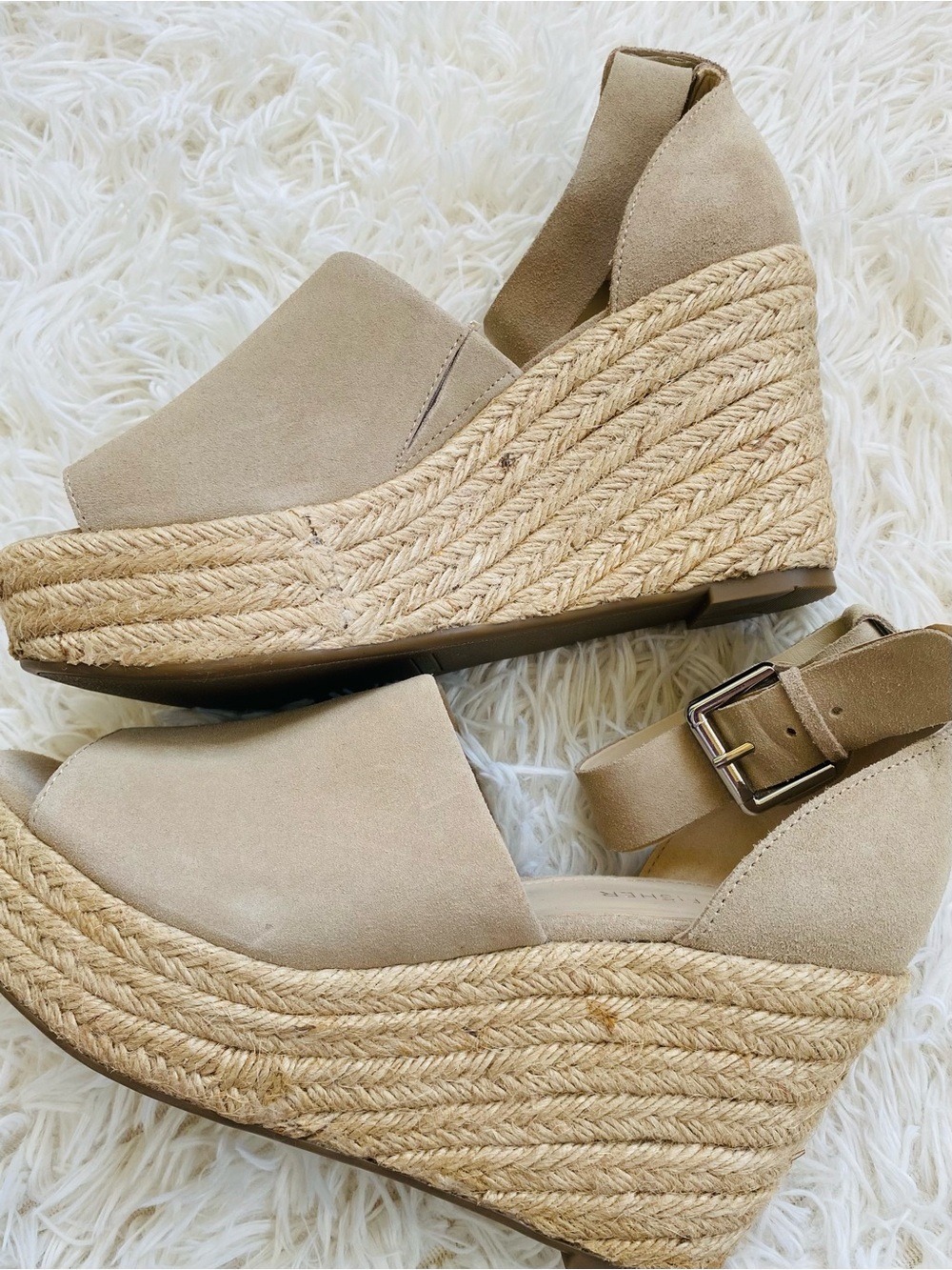 Marc Fisher Beige Suede Espadrille Platform Wedge Sandals Size 8M - Picture 4 of 15